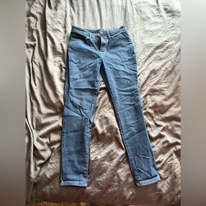 Old Navy Rockstar Super Skinny Jeans